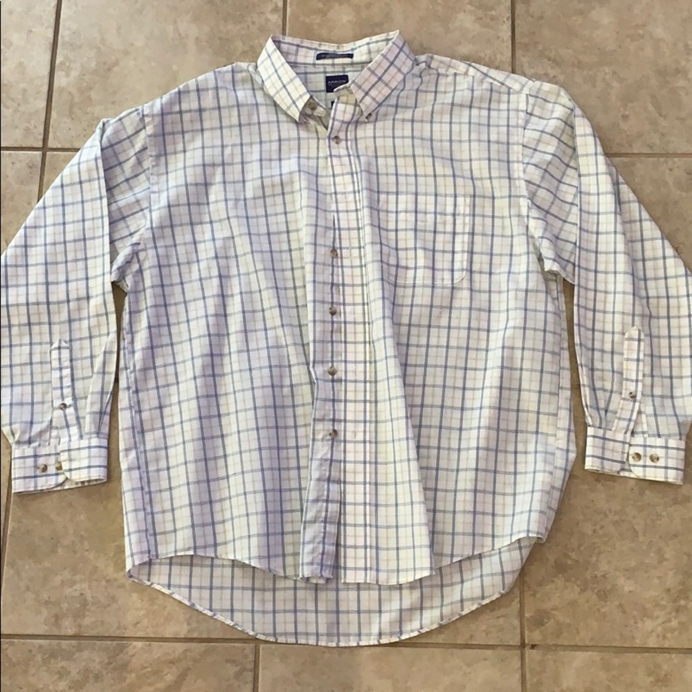 Arrow button up XL